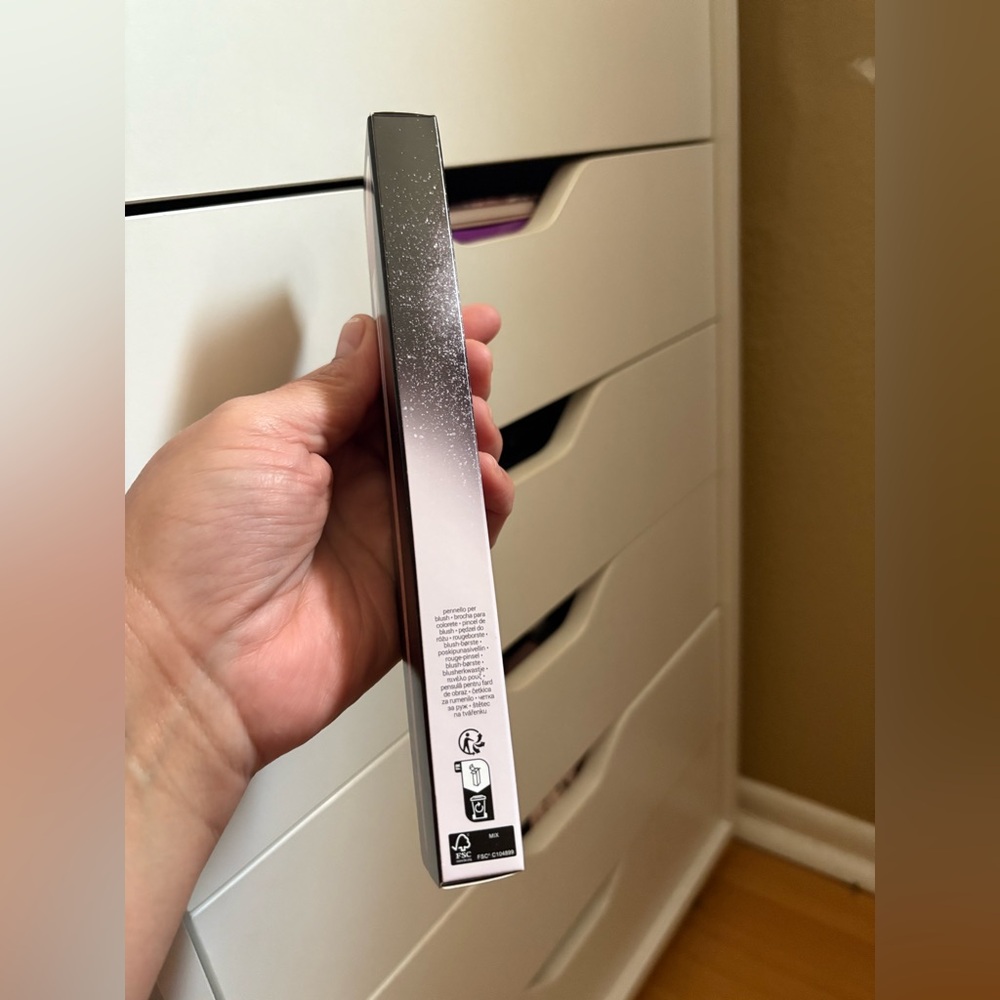 Fenty Beauty Blush Brush, Brand New Never Used. - Picture 6 of 7